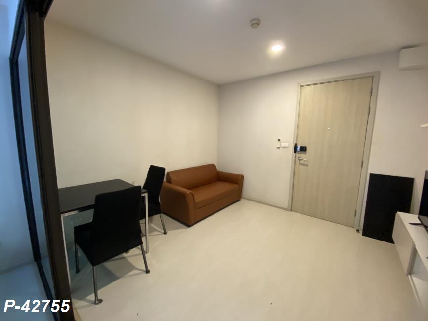 line_oa_chat_251026_162327_group_0.jpg