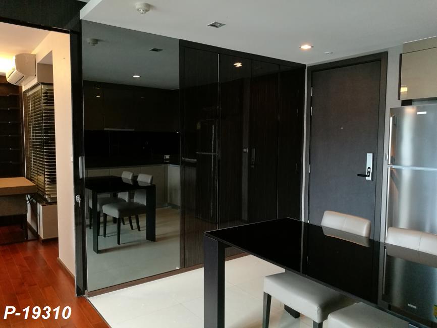 The Address Sukhumvit 61 มุมห้อง.jpg