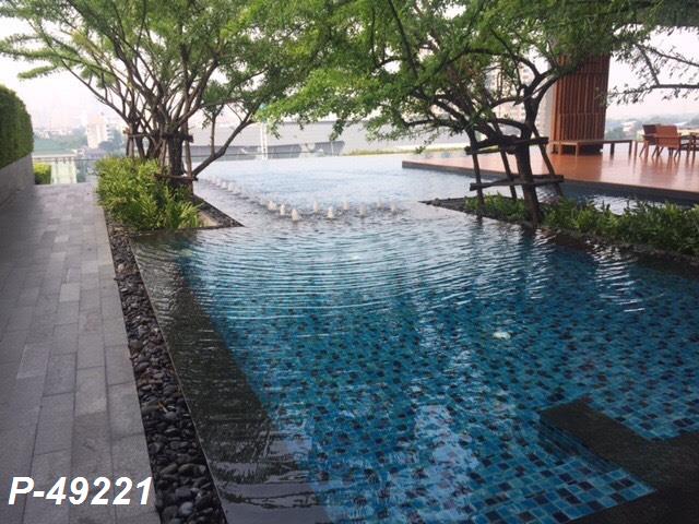 The Parco มุมสระน้ำ.jpg