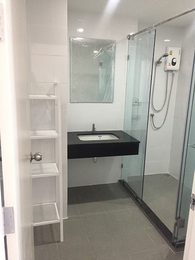 Pela Wutthakat  ห้องน้ำ-30.jpg