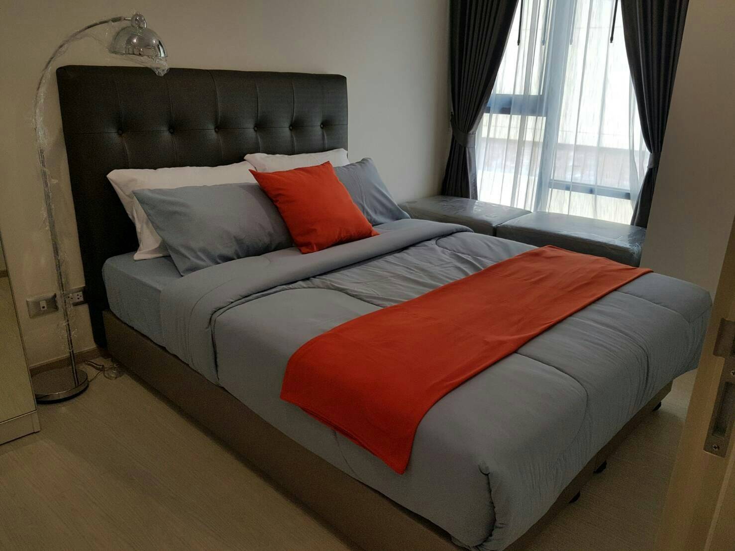 Rhythm Sukhumvit 42 เตียงนอน.jpg