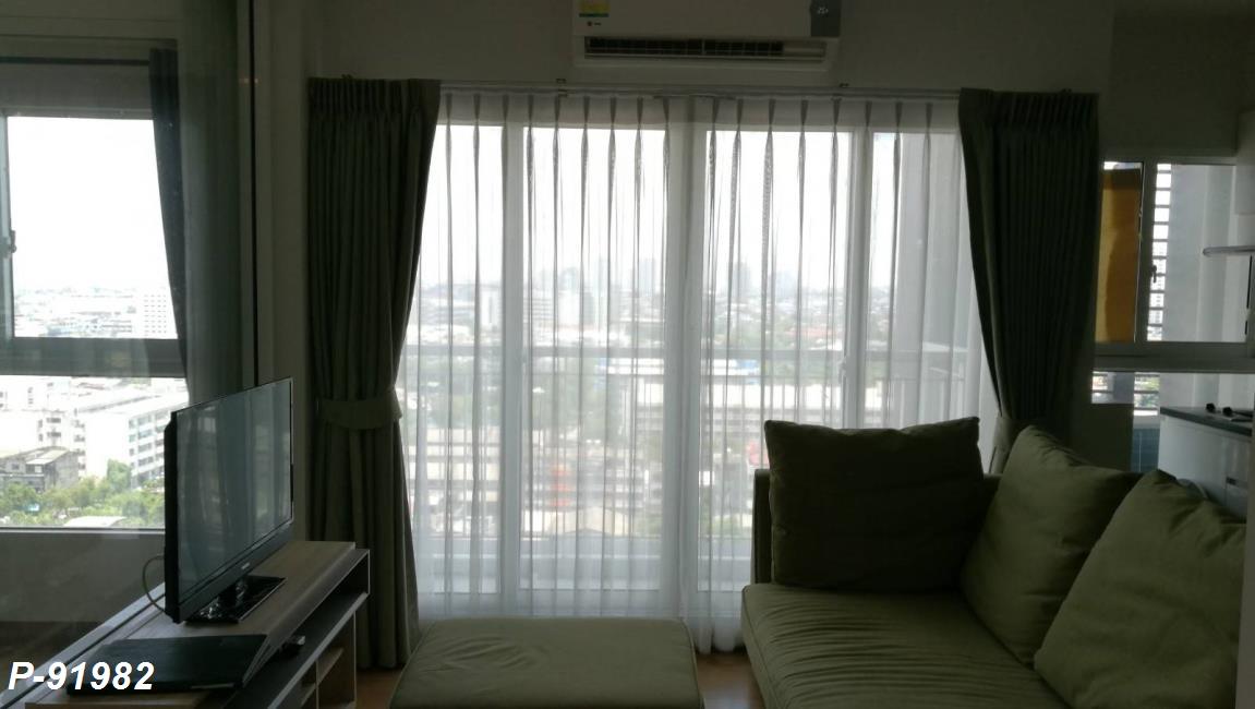 The Parkland Grand Taksin ผ้าม่าน.jpg