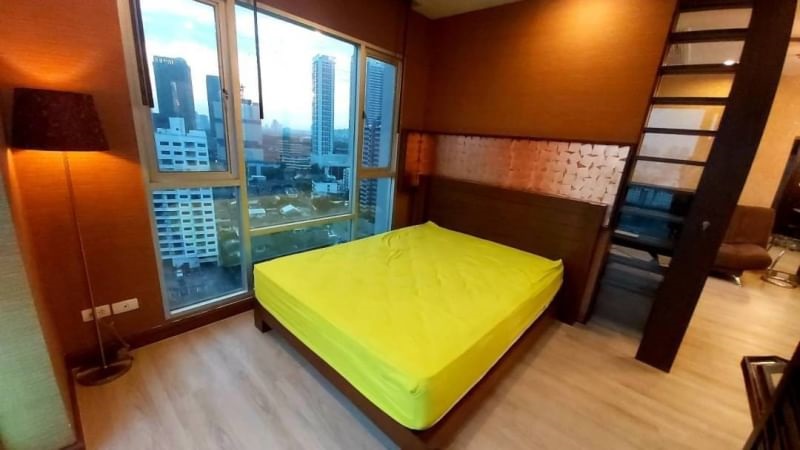 (เดอะ ไลท์ ลาดพร้าว) ห้องนอน.jpg