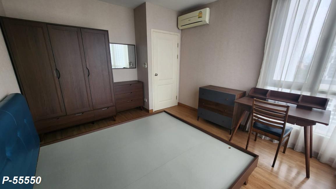 P-55550 (10).jpg