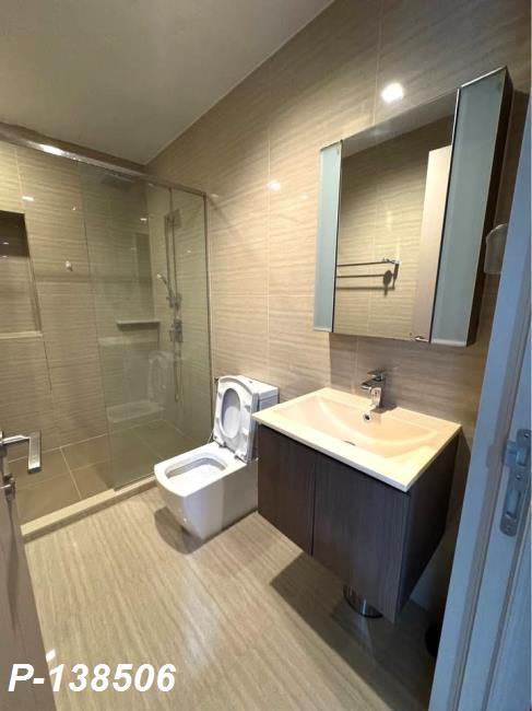 bathroom-01.jpg