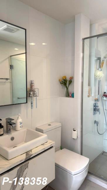 bathroom-01.jpg