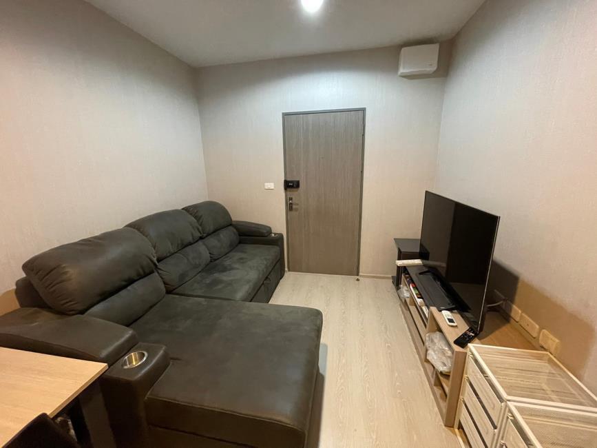 (ไอดีโอ สุขุมวิท 115)  ห้องนั่งเล่น.jpg
