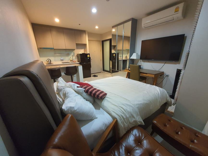 ริทึ่ม สุขุมวิท 36-38 เตียงนอน.jpg