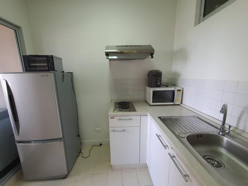Condo One X Sukhumvit 26 ครัว.jpg