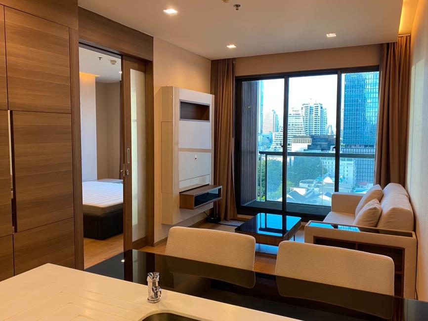 (ดิ แอดเดรส สาทร) ห้องนั่งเล่น (2).jpg