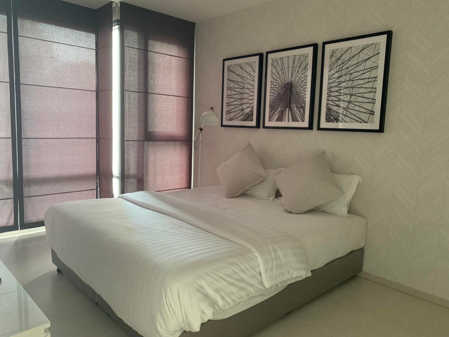 (ริทึ่ม สุขุมวิท 42) เตียงนอน.jpg