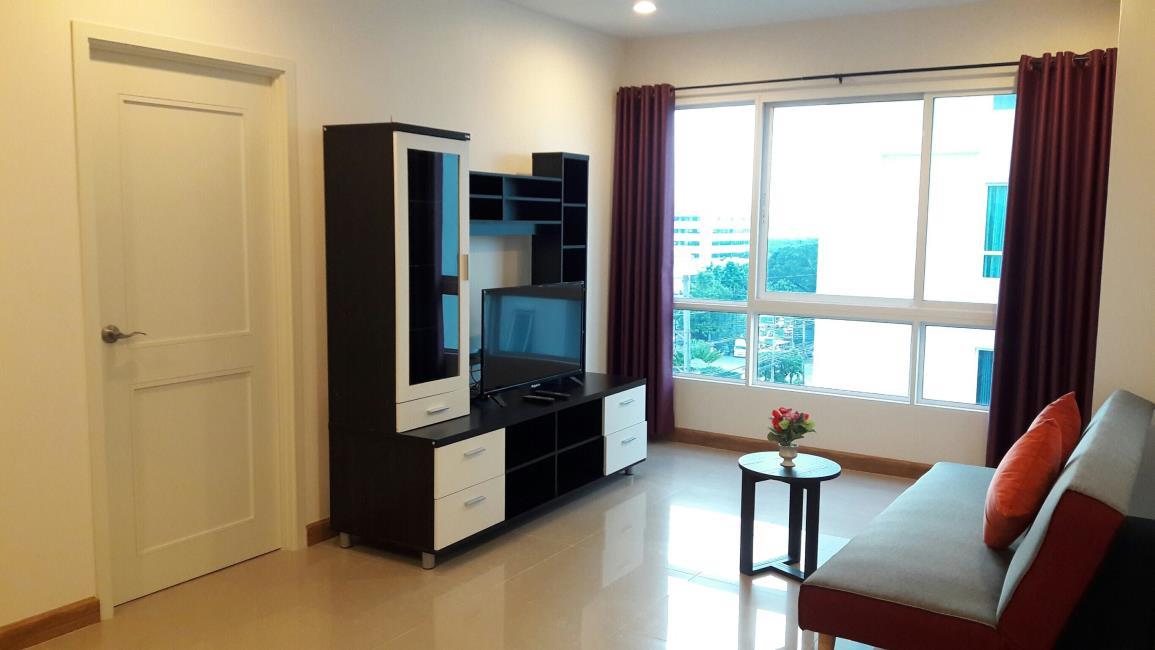 Supalai Wellington 2  โซฟา ทีวี.jpg