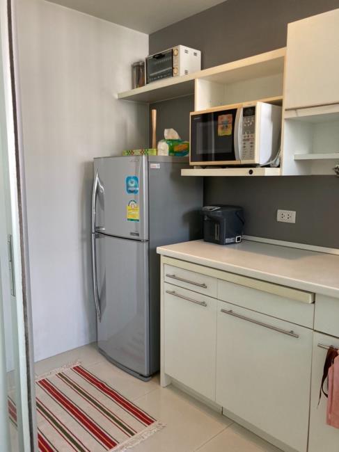 The Room Sukhumvit 64 ครัว.jpg