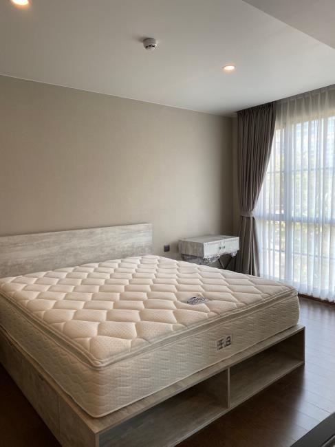 Na Vara Residence  เตียงนอน.jpg