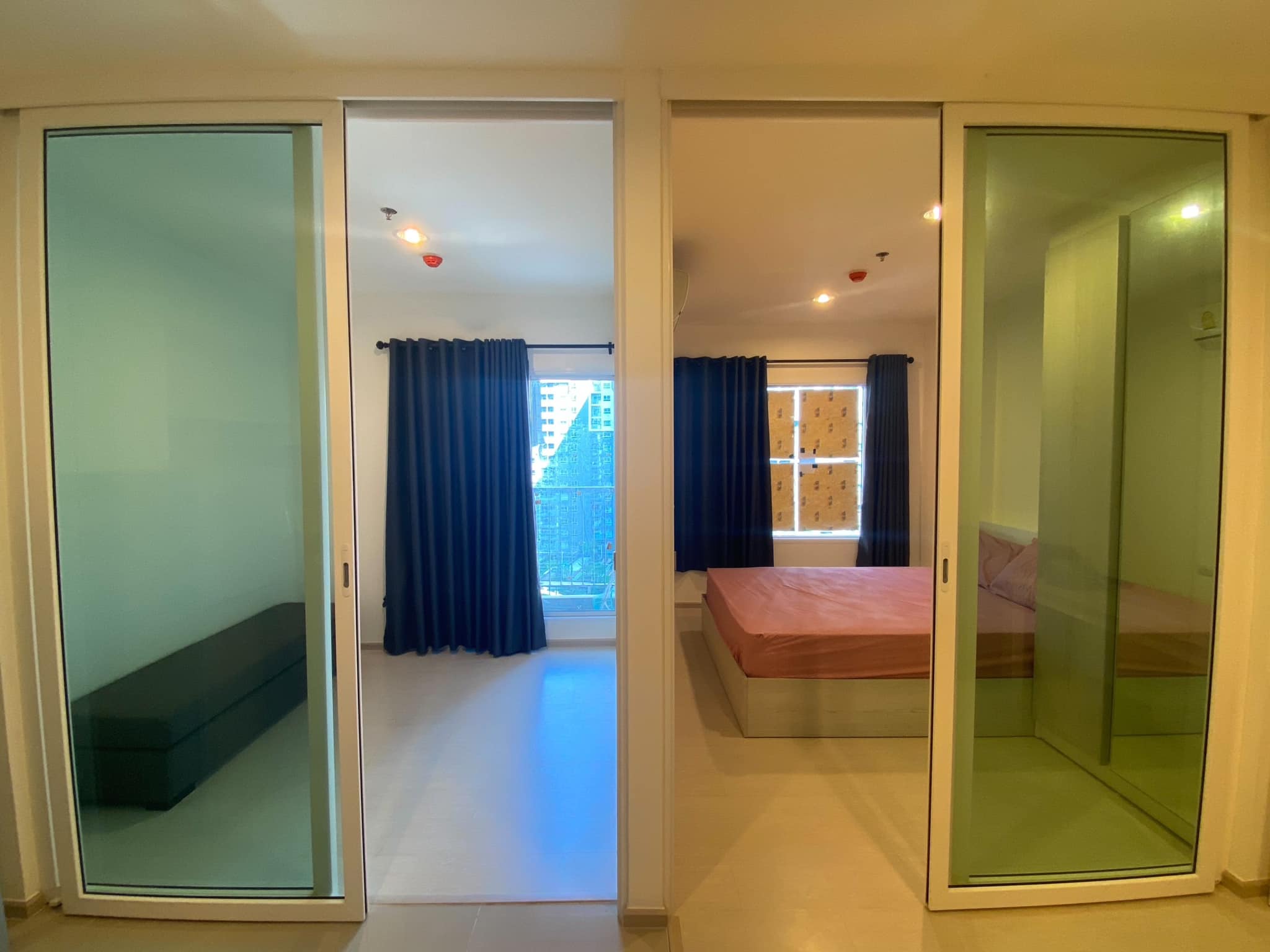 แอสปาย เอราวัณ ห้องนอน (2).jpg