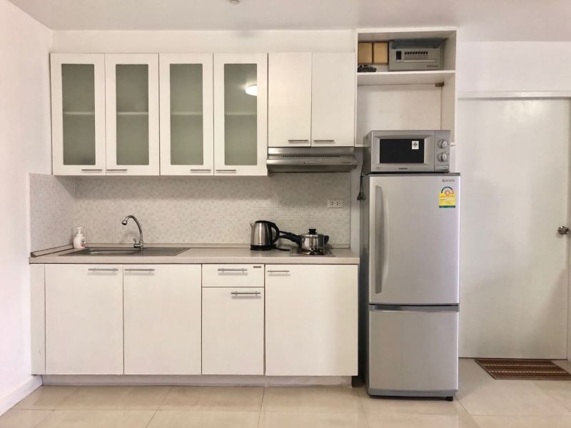 Condo One Siam ครัว.jpg