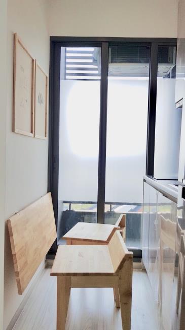 Ideo Mobi Sukhumvit Eastgate เก้าอี้.jpg