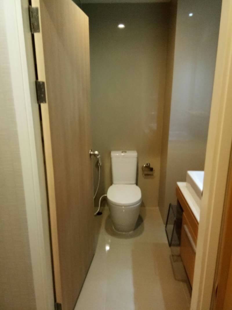 D 25 Thonglor ห้องน้ำ.jpg