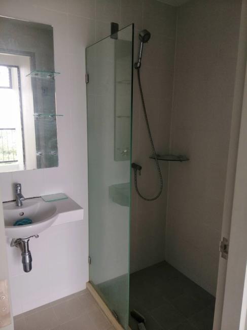 Ideo Sathorn - Thaphra ห้องอาบน้ำ.jpg