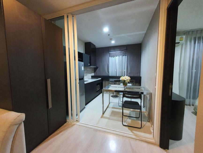 Rhythm Sukhumvit 441 ครัว.jpg