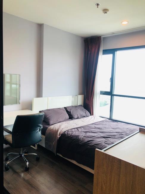 The Base Park East Sukhumvit 77 เตียง.jpg