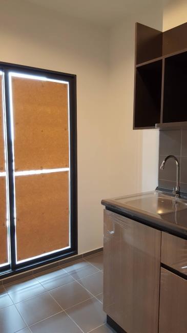 Ideo Sukhumvit 115 มุมครัว.jpg