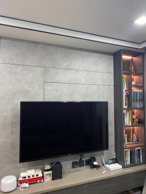 Maestro 01 Sathorn-Yenakat  ทีวี.jpg