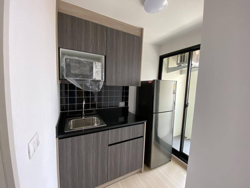 Unio Sukhumvit 72 (Phase 2) ครัว.jpg