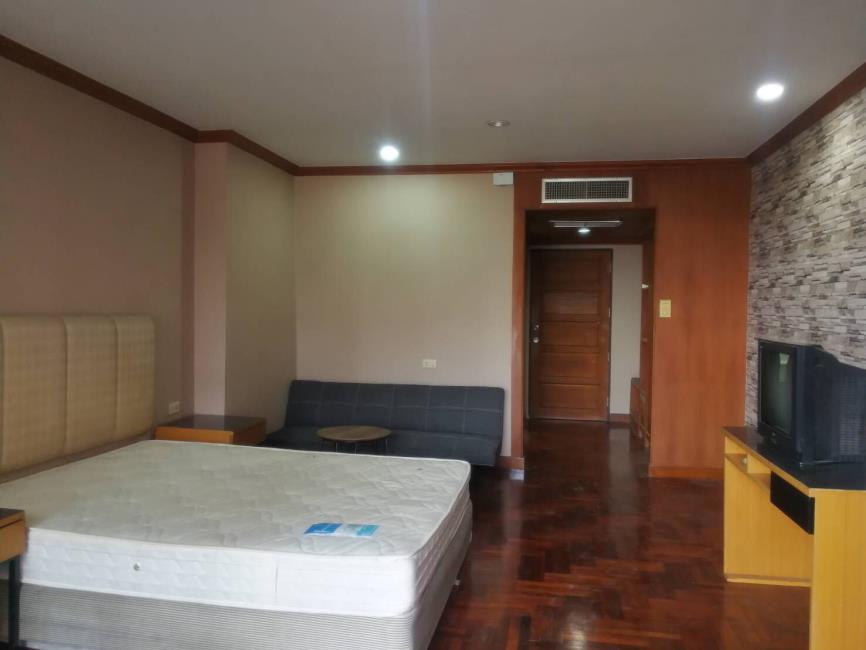 Country Complex เตียง.jpg