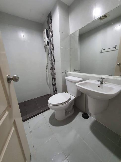 624 Condolette Ratchada 36  ห้องน้ำ.jpg