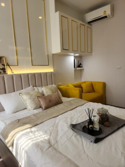 Knightsbridge Prime Onnut  เตียง โซฟา.jpg