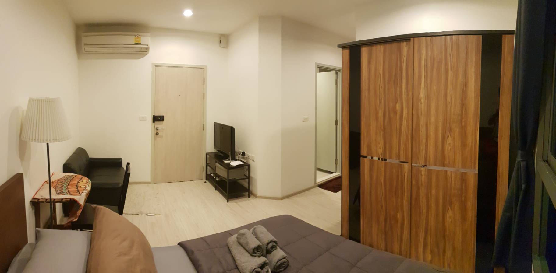 Ideo Mobi Sukhumvit Eastgate มุมภายในห้อง.jpg