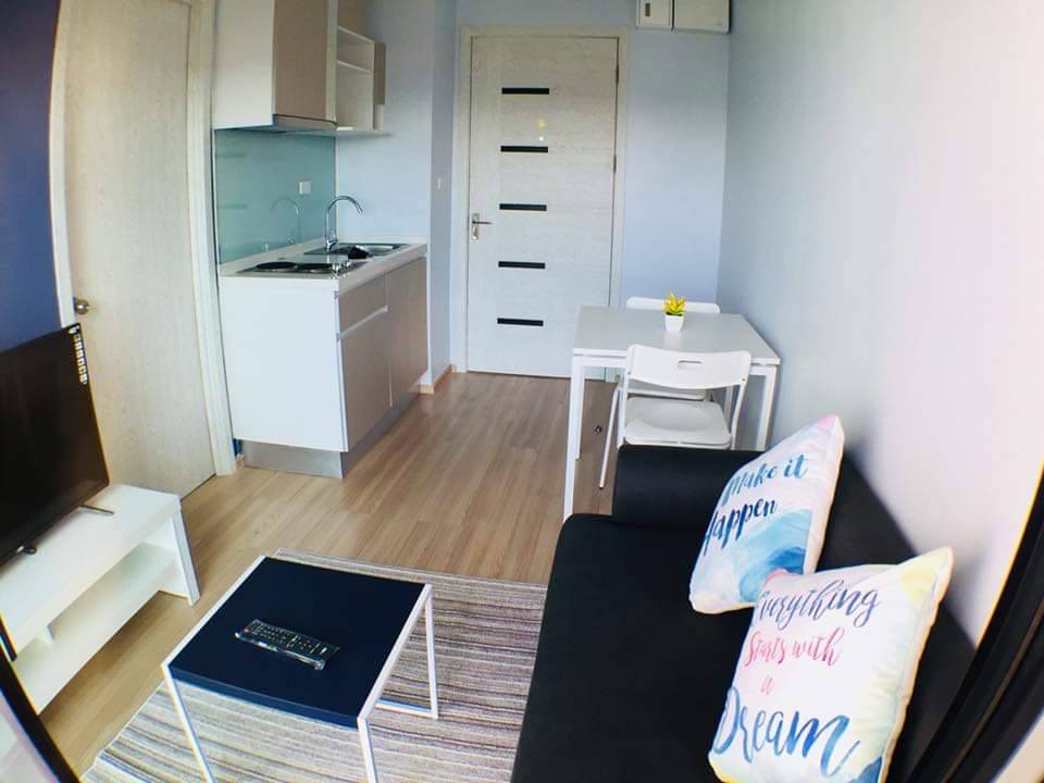Artemis Sukhumvit 77 โต๊ะอาหาร ครัว.jpg