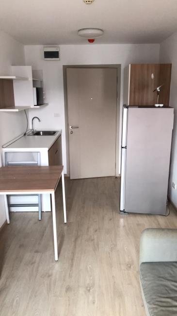 Elio Condo Sukhumvit 64 ครัว ตู้เย็น.jpg