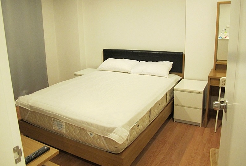 Aspire Rama 4 เตียงนอน.jpg