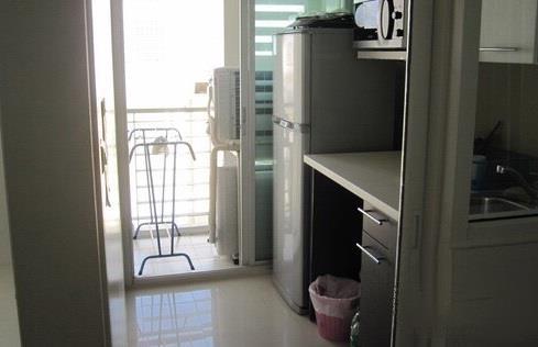 The Room Sukhumvit 79  ครัว.jpg