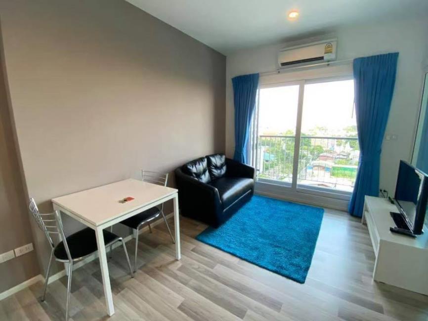 เดอะ คีย์ บีทีเอส วุฒากาศ  ห้องนั้งเล่น.jpg