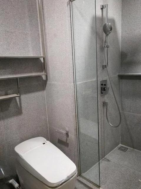 1 (2).jpg