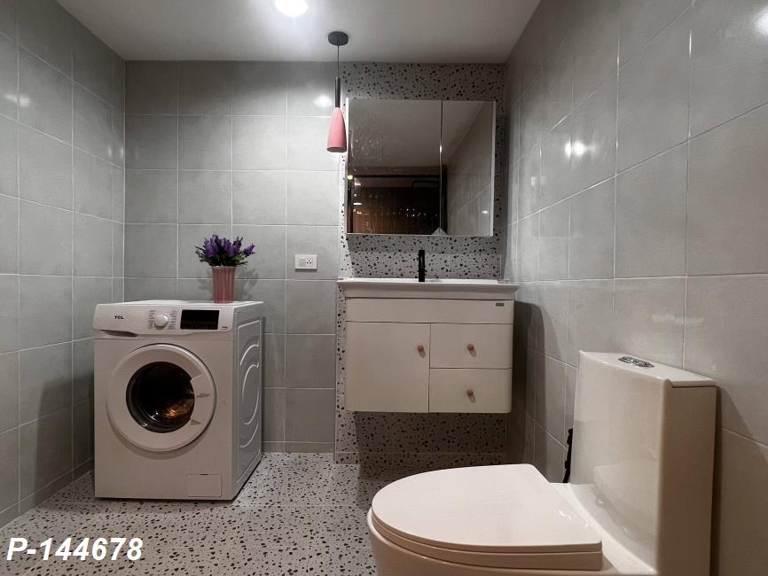 bathroom-6.jpg