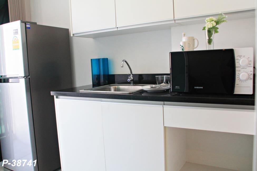 Max Condominium Vibhavad  ครัว.jpg